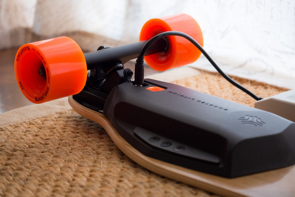 Boosted Electric Board Charging